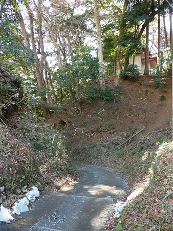 熊野神社裏