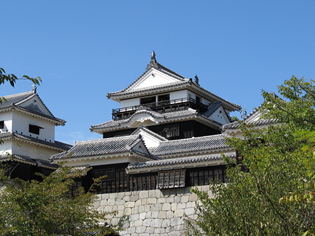 秋空+松山城
