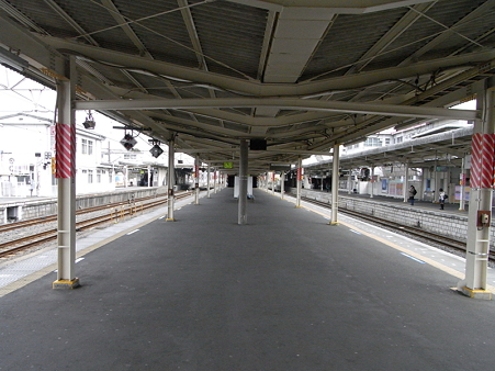 成田駅7