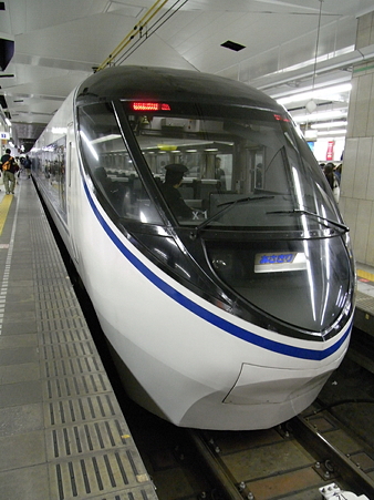 371系(小田急新宿駅)2