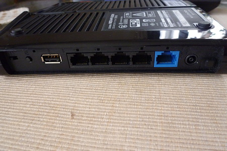 LAN、WANポート