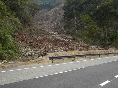 国道168号線・台風12号その後-36